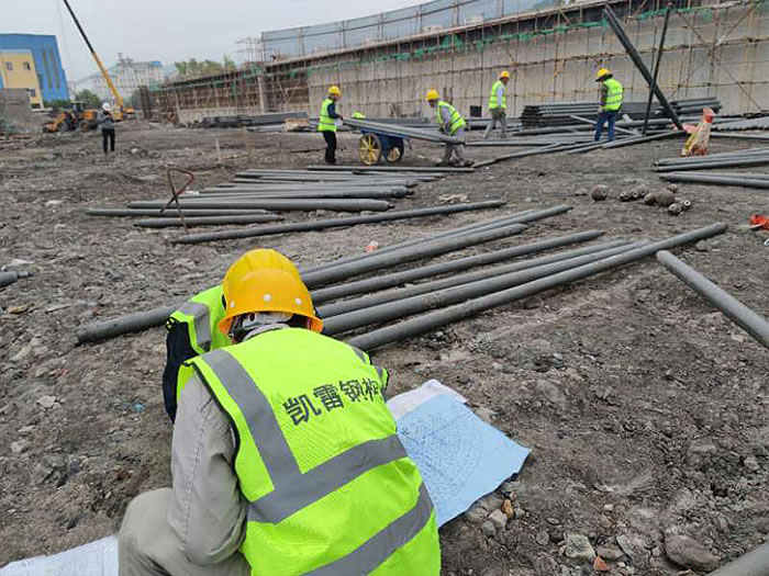 巴中螺栓球网架结构